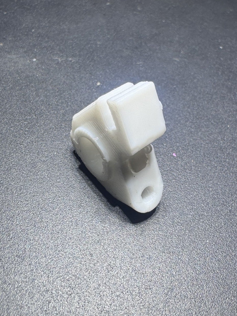 Ford Falcon Ute BA/BF/FG/FGX Seat Recliner Lever Clip Replacement (Pair)